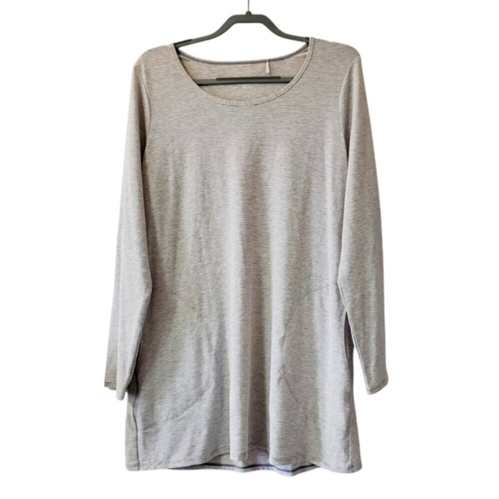 Toad&Co Gray Long Sleeve Scoop Neck Dress